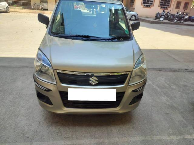 https://images10.gaadi.com/usedcar_image/4413009/original/processed_ff65261087a450a69383d39c5c3b9ac9.jpg?imwidth=6402