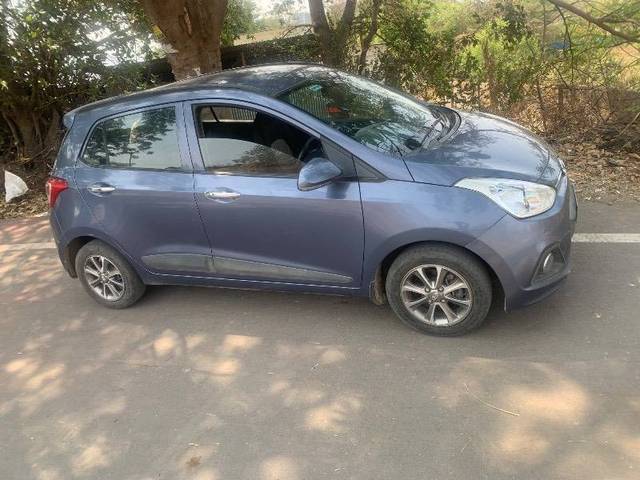 https://images10.gaadi.com/usedcar_image/4413135/original/1c081c42a18cfc3862374490ceb57d89.jpeg?imwidth=6402