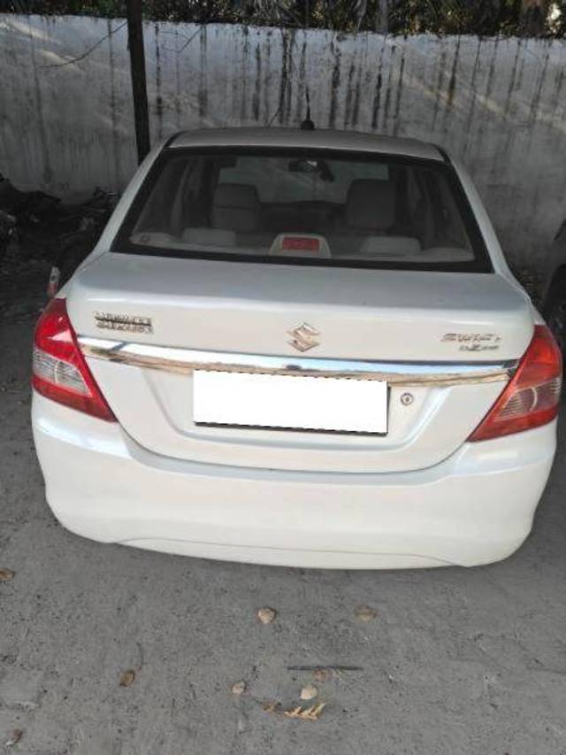 https://images10.gaadi.com/usedcar_image/4413397/original/fc0236eebe4239e27d9a695256c64153.jpeg?imwidth=6401