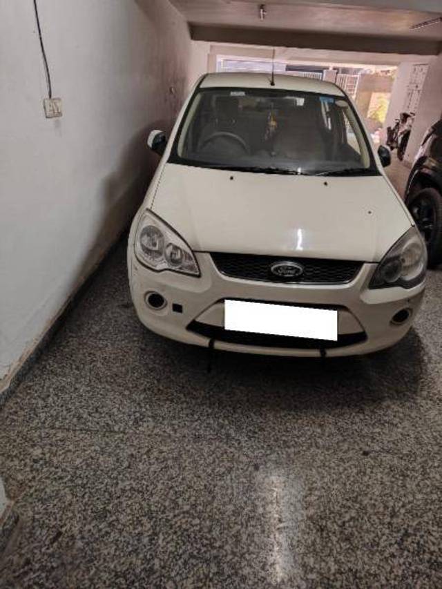 https://images10.gaadi.com/usedcar_image/4413457/original/2818870cb5229617503380bc1017e6c4.jpeg?imwidth=6400