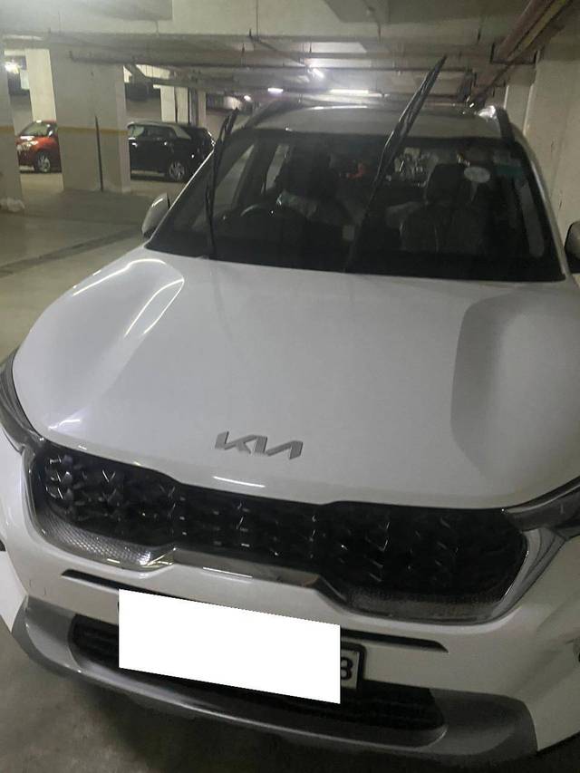 https://images10.gaadi.com/usedcar_image/4413593/original/75fb0ac4487dece83e1080e8d3046479.jpg?imwidth=6400