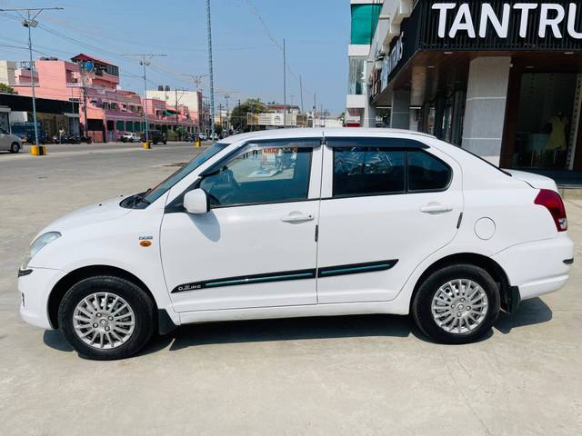 https://images10.gaadi.com/usedcar_image/4413604/original/processed_cc14a731aa336bc12b564ef227a2bcab.jpg?imwidth=6402