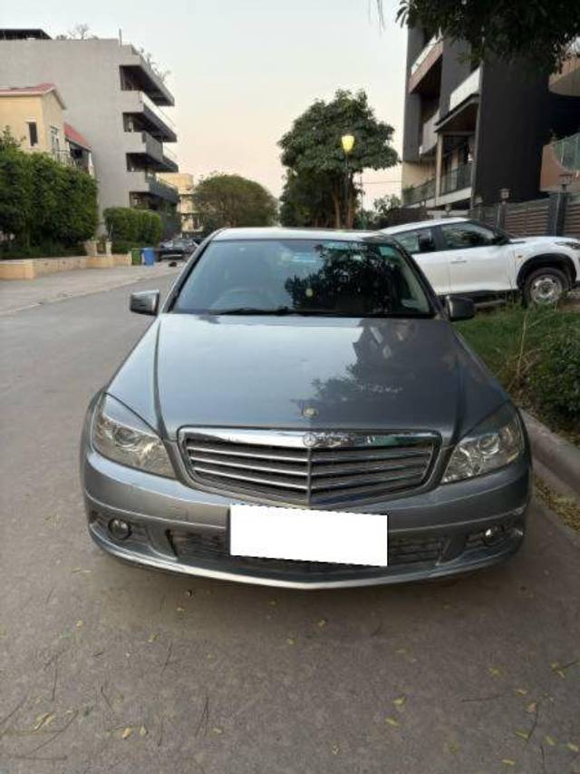 https://images10.gaadi.com/usedcar_image/4413634/original/7dd89cd287a599273c672a384887bb16.jpg?imwidth=6401