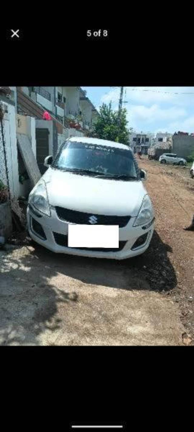 https://images10.gaadi.com/usedcar_image/4413659/original/processed_a21f55d4-eadb-4a4b-b6c4-048cb8d2151b.jpg?imwidth=6400