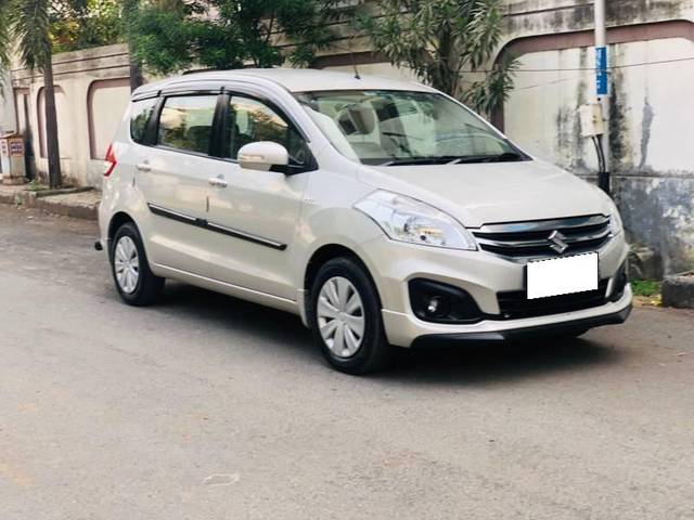 https://images10.gaadi.com/usedcar_image/4413737/original/processed_8d444221-1096-4161-9667-2cc429304009.jpg?imwidth=6400