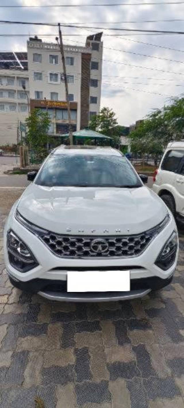 https://images10.gaadi.com/usedcar_image/4413834/original/processed_3d5bccb2-2863-4f89-a0b8-0509e359c0ec.jpg?imwidth=6400