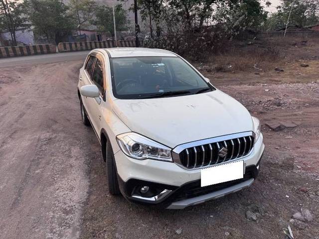 https://images10.gaadi.com/usedcar_image/4413903/original/processed_0e9ff59c-27a8-48bd-b0f4-02f85881b1ea.jpeg?imwidth=6400