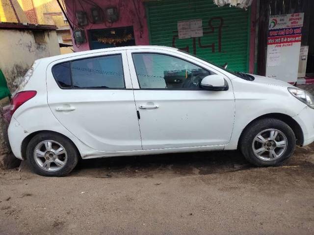 https://images10.gaadi.com/usedcar_image/4413927/original/processed_07237703-bb4f-4931-93ca-e91d5394241e.jpg?imwidth=6401