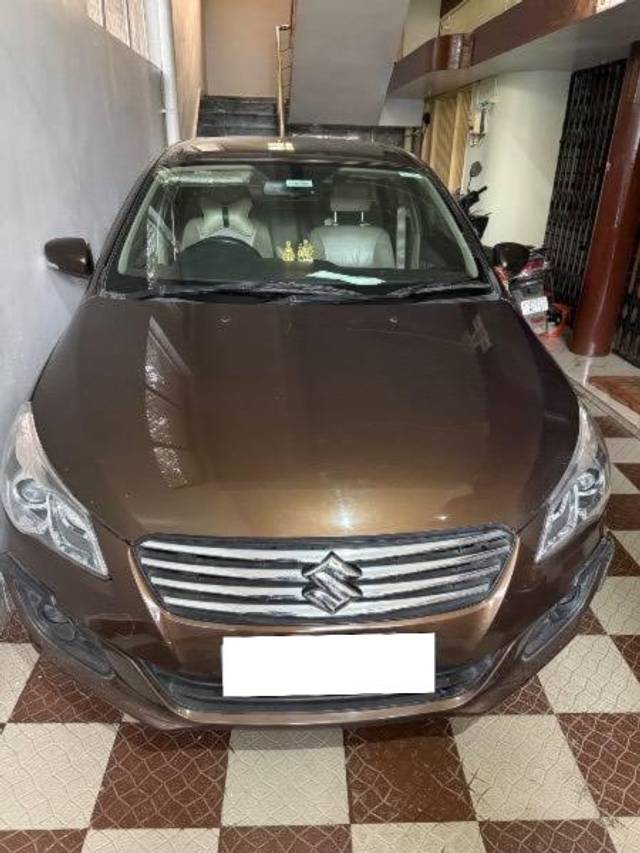 https://images10.gaadi.com/usedcar_image/4414016/original/processed_072d291a-5db0-4151-a66b-394f792c010d.jpeg?imwidth=6402