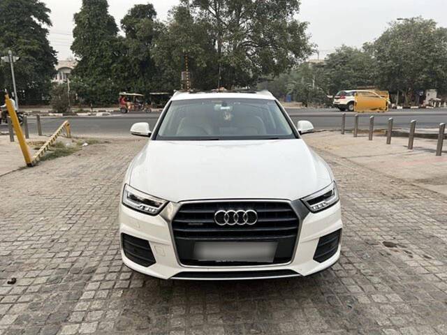 https://images10.gaadi.com/usedcar_image/4414067/original/112c9e87f1eb4f65be51cbbd54ed5f90.jpeg?imwidth=6400