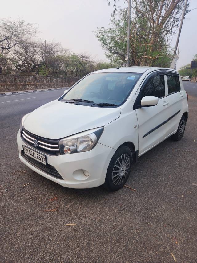 https://images10.gaadi.com/usedcar_image/4414170/original/efc22854b6722dd9e5073dd4cde5ac63.jpeg?imwidth=6401