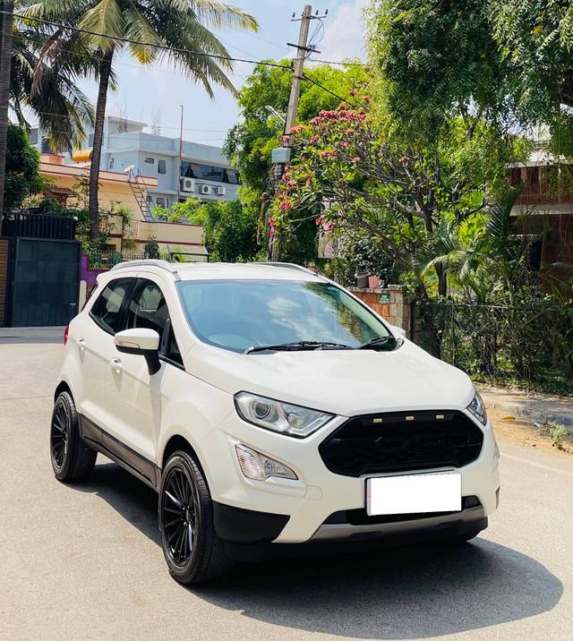 https://images10.gaadi.com/usedcar_image/4414225/original/processed_4173fa08-b701-4fd5-bdc5-7ee983d90269.jpg?imwidth=6400