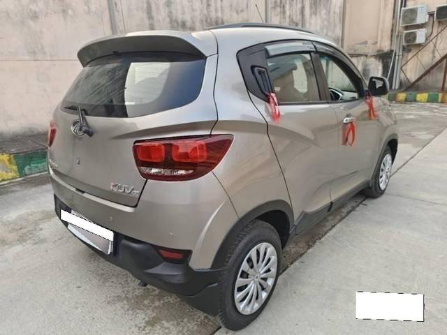 https://images10.gaadi.com/usedcar_image/4414234/original/processed_9a402b328030ce605cb55ae7b2cb0eb9.jpg?imwidth=6402