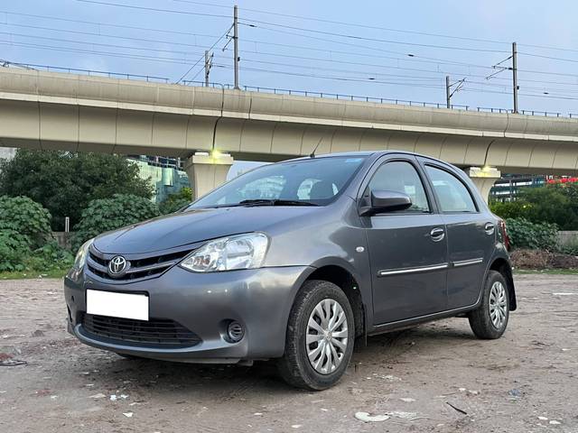 https://images10.gaadi.com/usedcar_image/4414324/original/processed_5b8f07339e238c1075041d8bdf121540.jpg?imwidth=6400