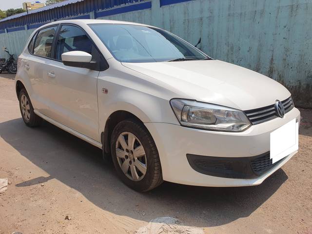 https://images10.gaadi.com/usedcar_image/4414423/original/processed_58f3366107ee1f2d2e115834389cf441.jpg?imwidth=6400