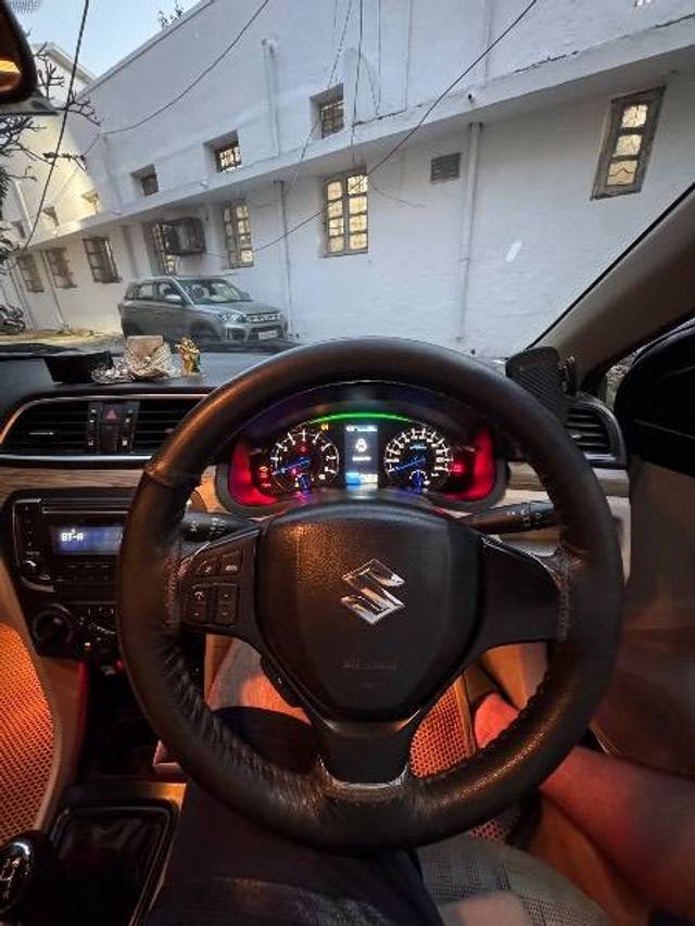 https://images10.gaadi.com/usedcar_image/4414486/original/868cc56566a29b8386e515d0a40975bb.jpeg?imwidth=6402
