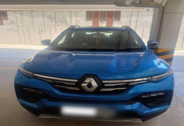 https://images10.gaadi.com/usedcar_image/4414518/original/7d5c76556335766a896cf23311a23ae1.jpg?imwidth=6401