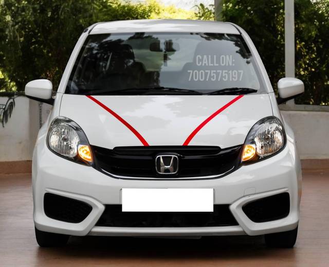 https://images10.gaadi.com/usedcar_image/4414639/original/processed_6df770b0d7f666a5ade66e81aedd89d1.jpg?imwidth=6400