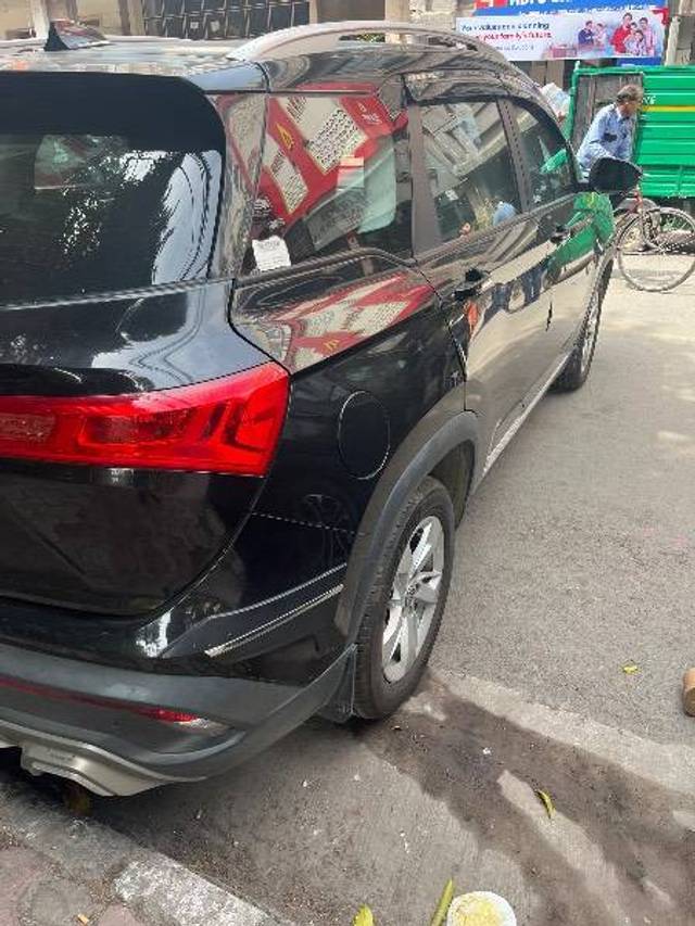 https://images10.gaadi.com/usedcar_image/4414661/original/76bd40b6b2efcd0afac9aa8d25fad778.jpg?imwidth=6400