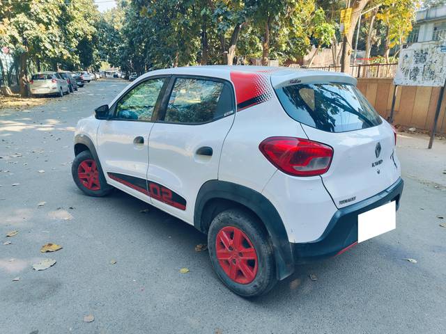 https://images10.gaadi.com/usedcar_image/4414710/original/processed_390a2ba6d142f8ff86ca6dfd5f29782e.jpg?imwidth=6402