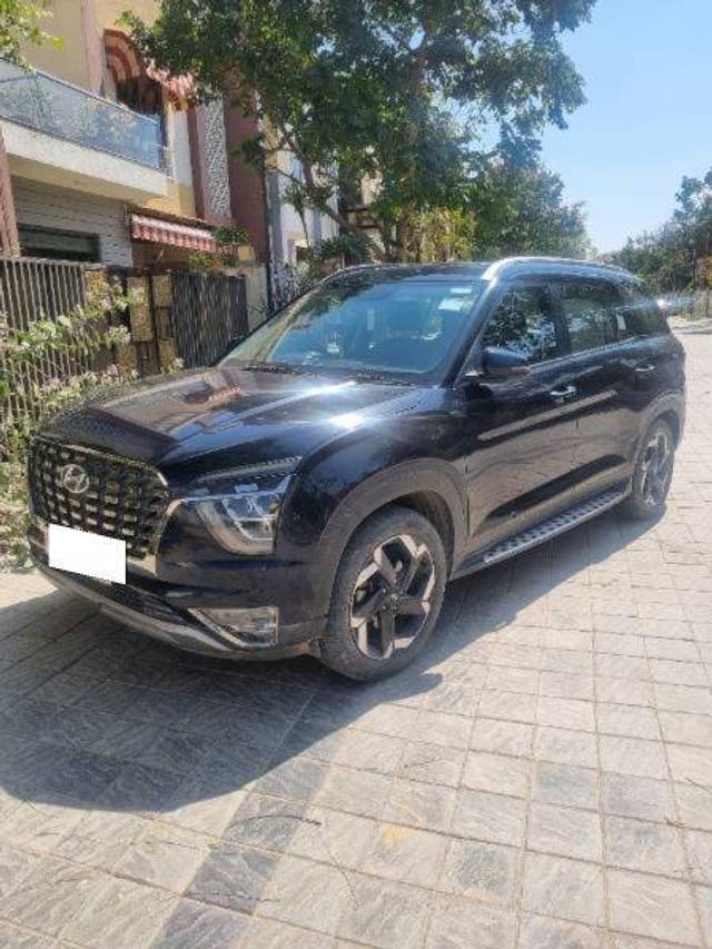 https://images10.gaadi.com/usedcar_image/4414752/original/547f1df60e6dba1dcb3385b492ffcf37.jpg?imwidth=6400