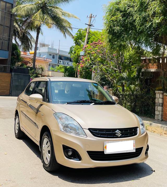 https://images10.gaadi.com/usedcar_image/4414769/original/processed_8001203d-9a47-4100-b43f-70d900efbec0.jpg?imwidth=6400