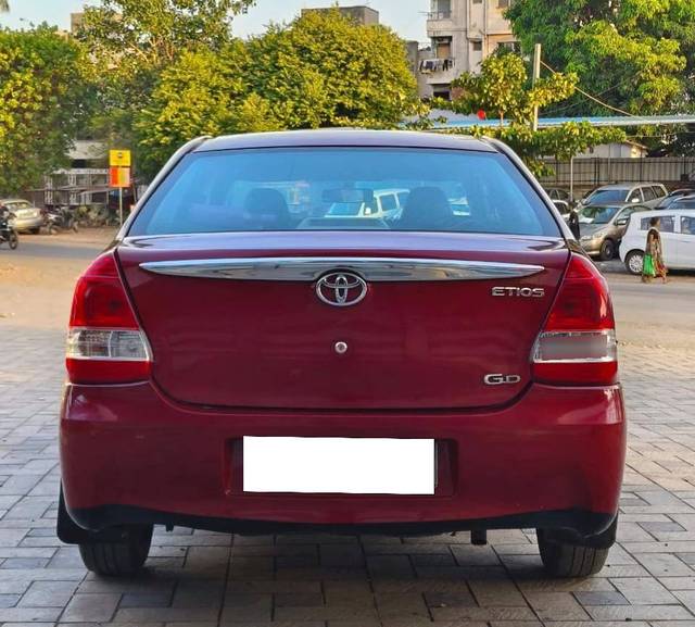 https://images10.gaadi.com/usedcar_image/4414968/original/processed_f0b3c768d6c8654a4f88acbadbfd43ff.jpg?imwidth=6401