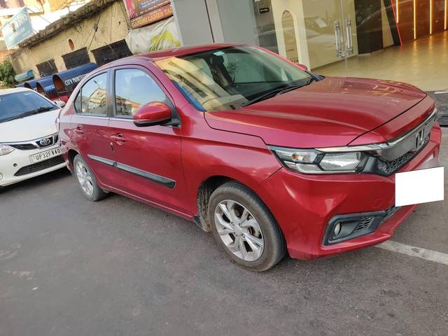 https://images10.gaadi.com/usedcar_image/4415075/original/processed_0742ea4a494b01907da31f8448770f22.jpg?imwidth=6400