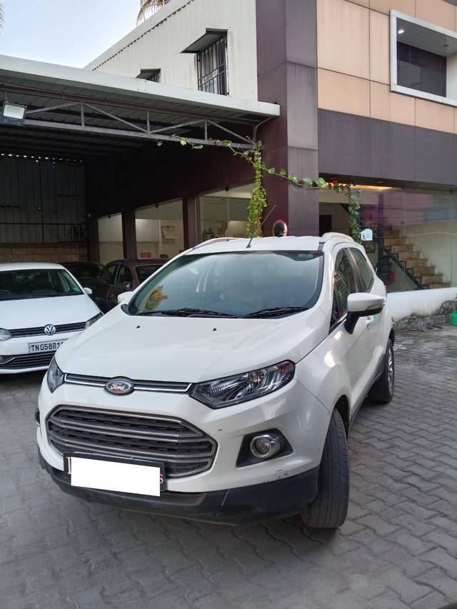 https://images10.gaadi.com/usedcar_image/4415109/original/processed_19067be721006de9d844eefe9ad81b8b.jpg?imwidth=6402