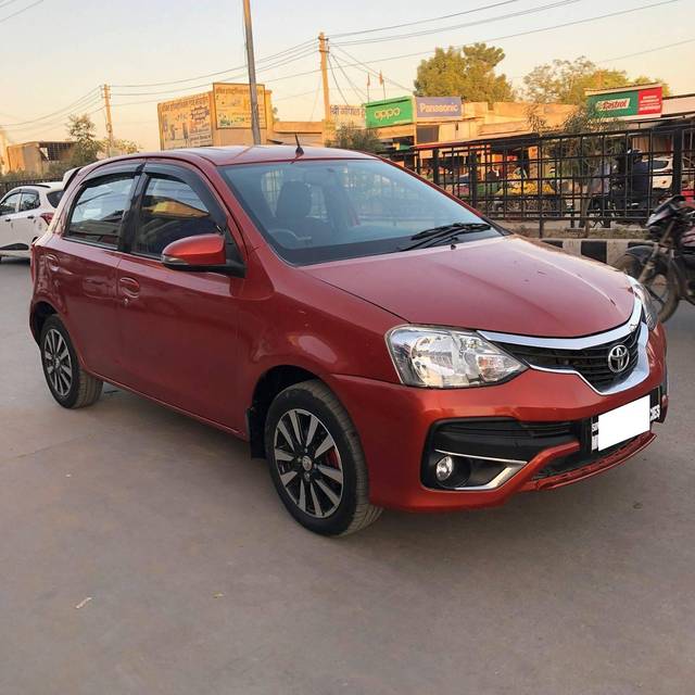 https://images10.gaadi.com/usedcar_image/4415120/original/processed_7e222d3b34771c60d9fb3401980eed24.jpg?imwidth=6400