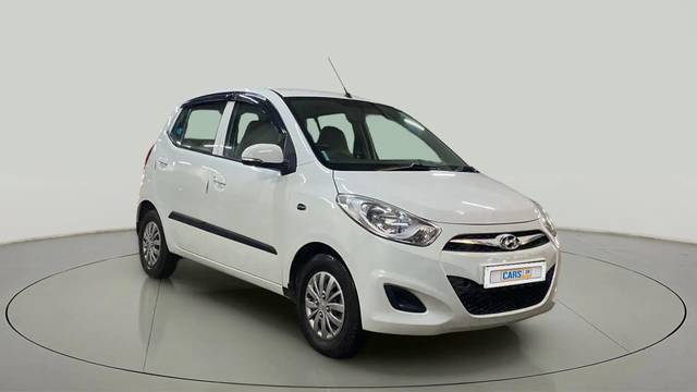 https://images10.gaadi.com/usedcar_image/4415132/original/65bb0500b6e94c079f348984ce07c549.jpg?imwidth=6400