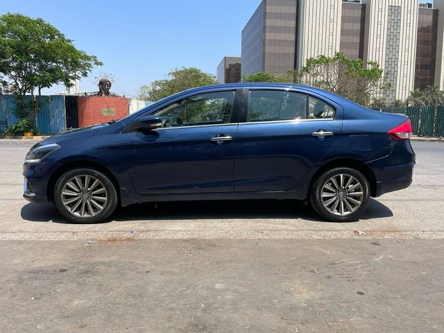 https://images10.gaadi.com/usedcar_image/4415135/original/d1648265cfe0a973ef883c878dcd4890.jpg?imwidth=6402