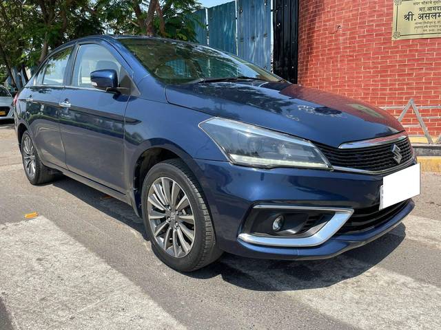 https://images10.gaadi.com/usedcar_image/4415135/original/processed_df599c5883189161efdb1adbc6d9fca9.jpg?imwidth=6400