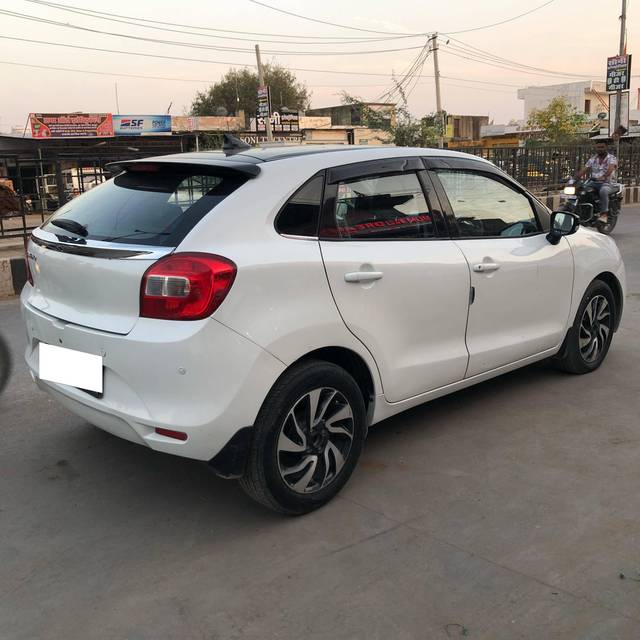 https://images10.gaadi.com/usedcar_image/4415187/original/processed_563fffa4333459411d65c63d7990621e.jpg?imwidth=6401