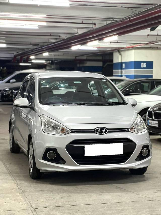 https://images10.gaadi.com/usedcar_image/4415229/original/processed_3629cd98f76cdccd5aa93bf95be8f075.jpg?imwidth=6400