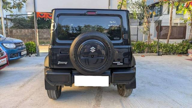 https://images10.gaadi.com/usedcar_image/4415238/original/processed_364b3fd98cba20e0f2d49fdad3ef8f86.jpg?imwidth=6402