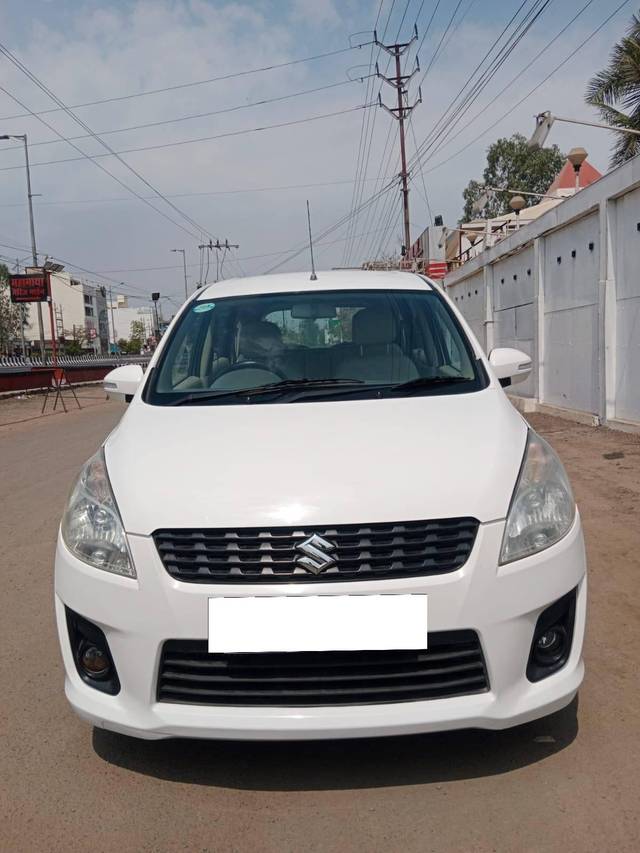 https://images10.gaadi.com/usedcar_image/4415290/original/processed_77f946683bd2d866bce8600a29803969.jpg?imwidth=6401