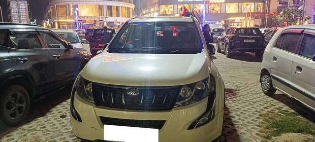 https://images10.gaadi.com/usedcar_image/4415306/original/0244974075ddd9735a40d445d7910bc8.jpg?imwidth=6401