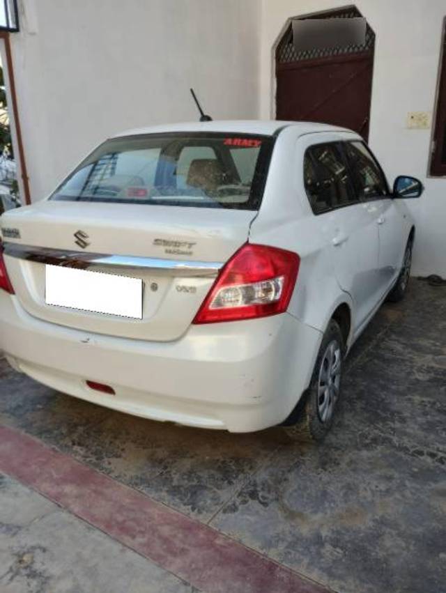 https://images10.gaadi.com/usedcar_image/4415501/original/processed_1130b926-1c3c-4a75-b42d-f7d188320daa.jpg?imwidth=6400