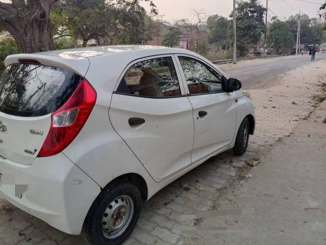 https://images10.gaadi.com/usedcar_image/4415542/original/processed_1f99c661-7e82-4214-b47c-2050e7d38d0e.jpg?imwidth=6401