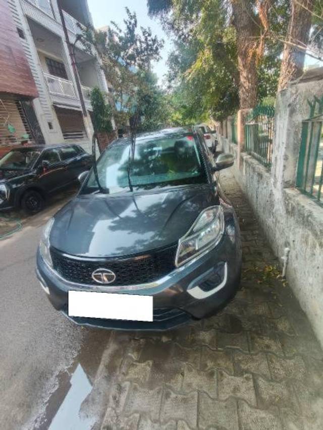 https://images10.gaadi.com/usedcar_image/4415587/original/processed_4af79f47-37a7-4d97-9ab5-4bee887d3250.jpg?imwidth=6402