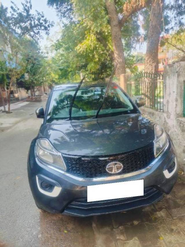 https://images10.gaadi.com/usedcar_image/4415587/original/processed_cd29447e-4ecb-4857-abe5-9e0a24975073.jpg?imwidth=6400