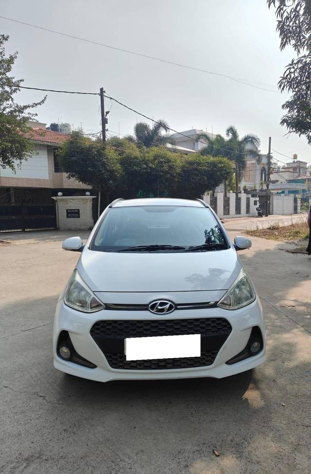 https://images10.gaadi.com/usedcar_image/4415616/original/processed_05d060c5ea6b4347030b625844a9012f.jpeg?imwidth=6400