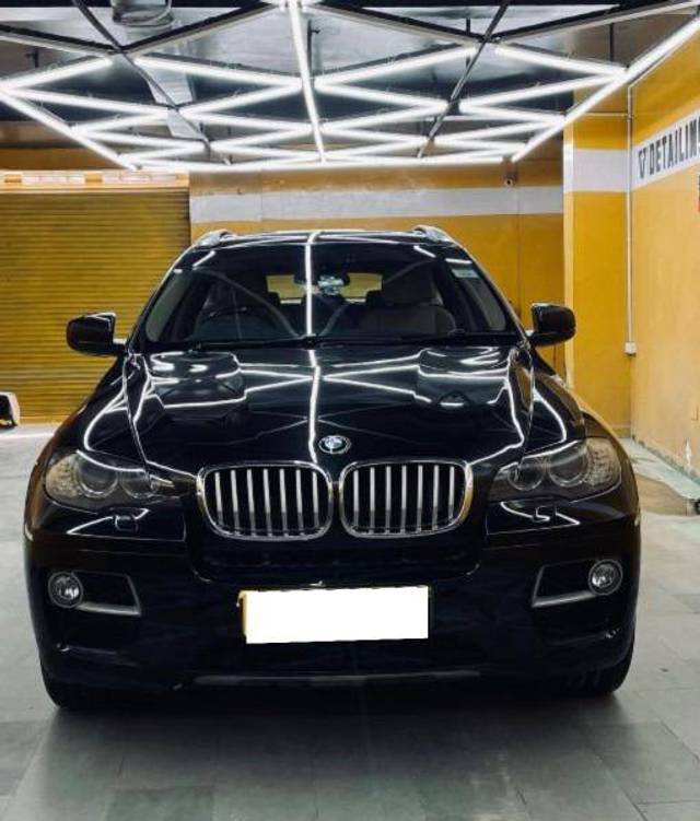 https://images10.gaadi.com/usedcar_image/4415727/original/9456b31d4e1d26670cff6601b1b3d9c2.jpeg?imwidth=6402