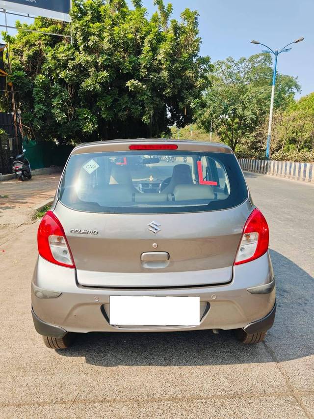 https://images10.gaadi.com/usedcar_image/4415754/original/processed_324592097795618b7611c3f8d68c1a9f.jpg?imwidth=6401