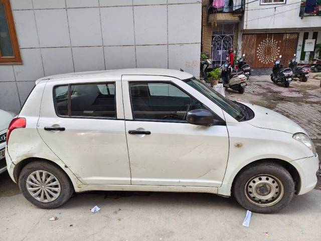 https://images10.gaadi.com/usedcar_image/4415857/original/3f69831c56baf139afff09ca5cce3bf8.jpg?imwidth=6402