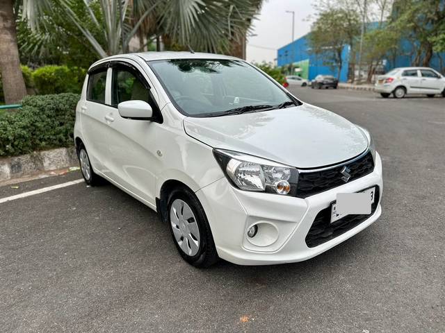 https://images10.gaadi.com/usedcar_image/4415866/original/d95fa28cf15ae224a72f2fea924d645c.jpg?imwidth=6400