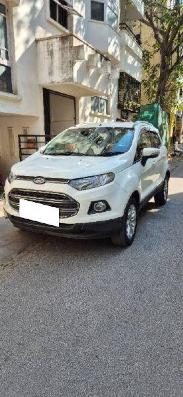 https://images10.gaadi.com/usedcar_image/4415887/original/4e346b0620622e226d38fcfad9f072df.jpg?imwidth=6401