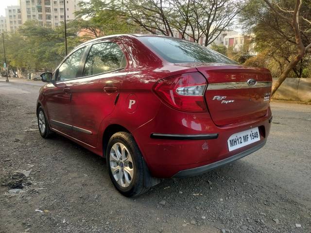 https://images10.gaadi.com/usedcar_image/4415891/original/f7d1e7c3f3db0f1c150e9e5c96ccef1a.jpg?imwidth=6402