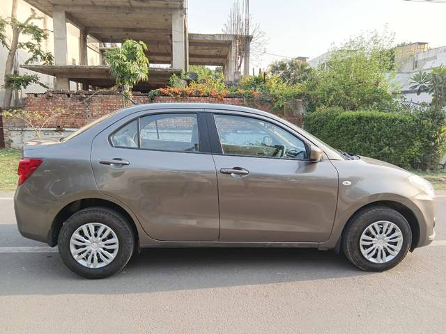 https://images10.gaadi.com/usedcar_image/4415908/original/b921a4f4f10fee34ebd4571f0d35c900.jpg?imwidth=6401